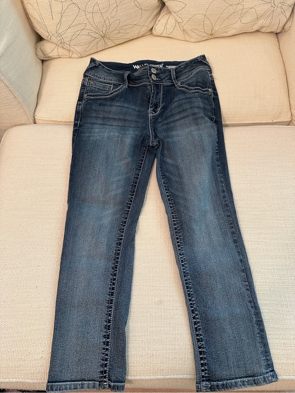 Women’s Dark Blue Stretch Jeans - Wallflower